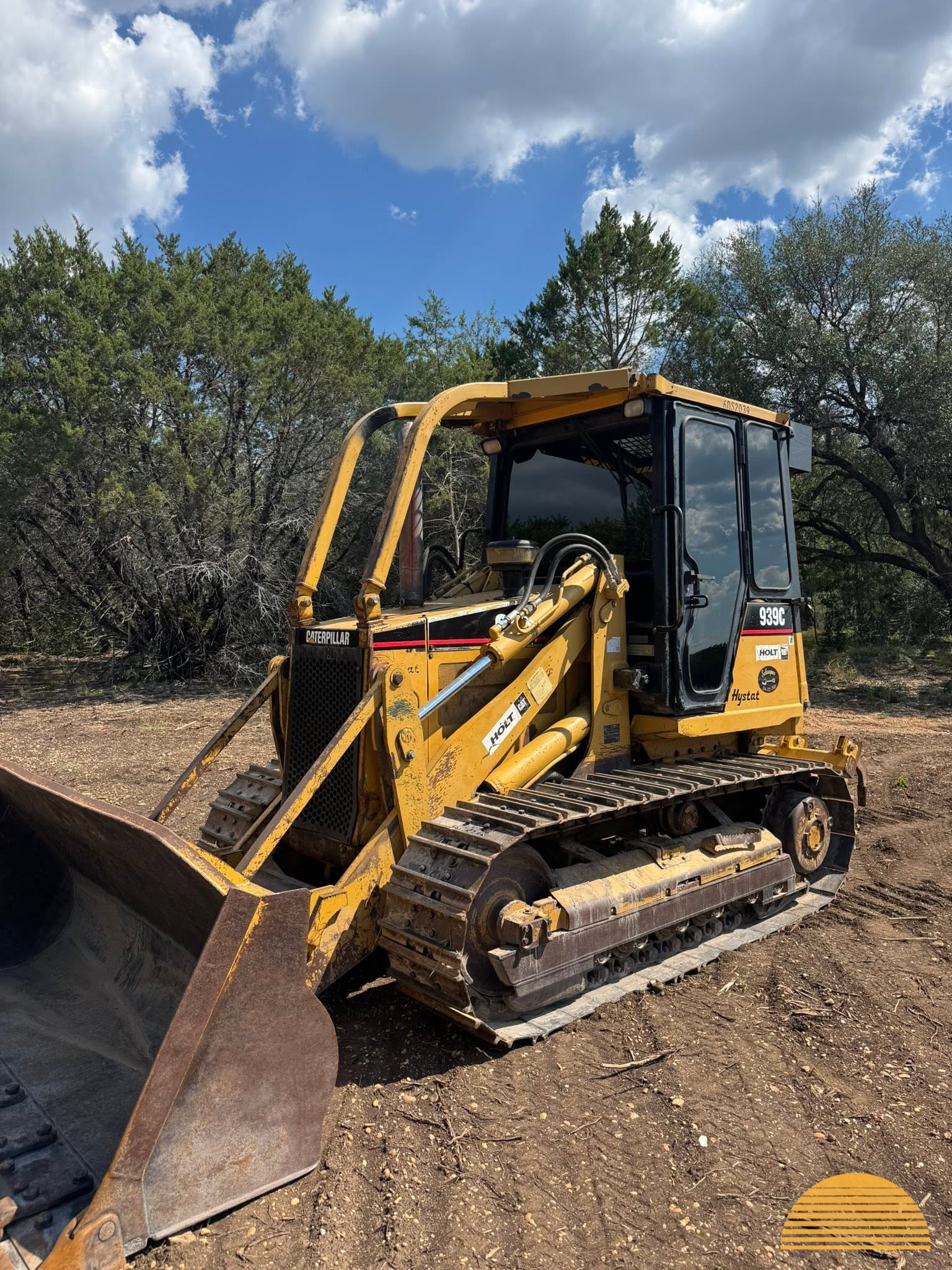 2009 CAT 939C track loader