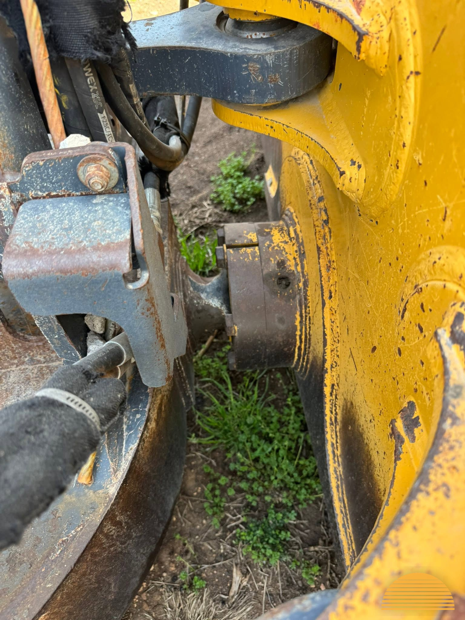 2015 John Deere 750K LGP photo 14