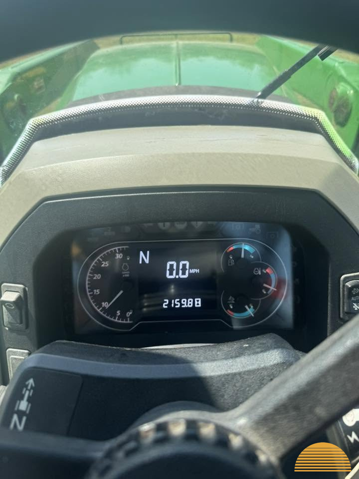 2018 John Deere 5100e photo 11