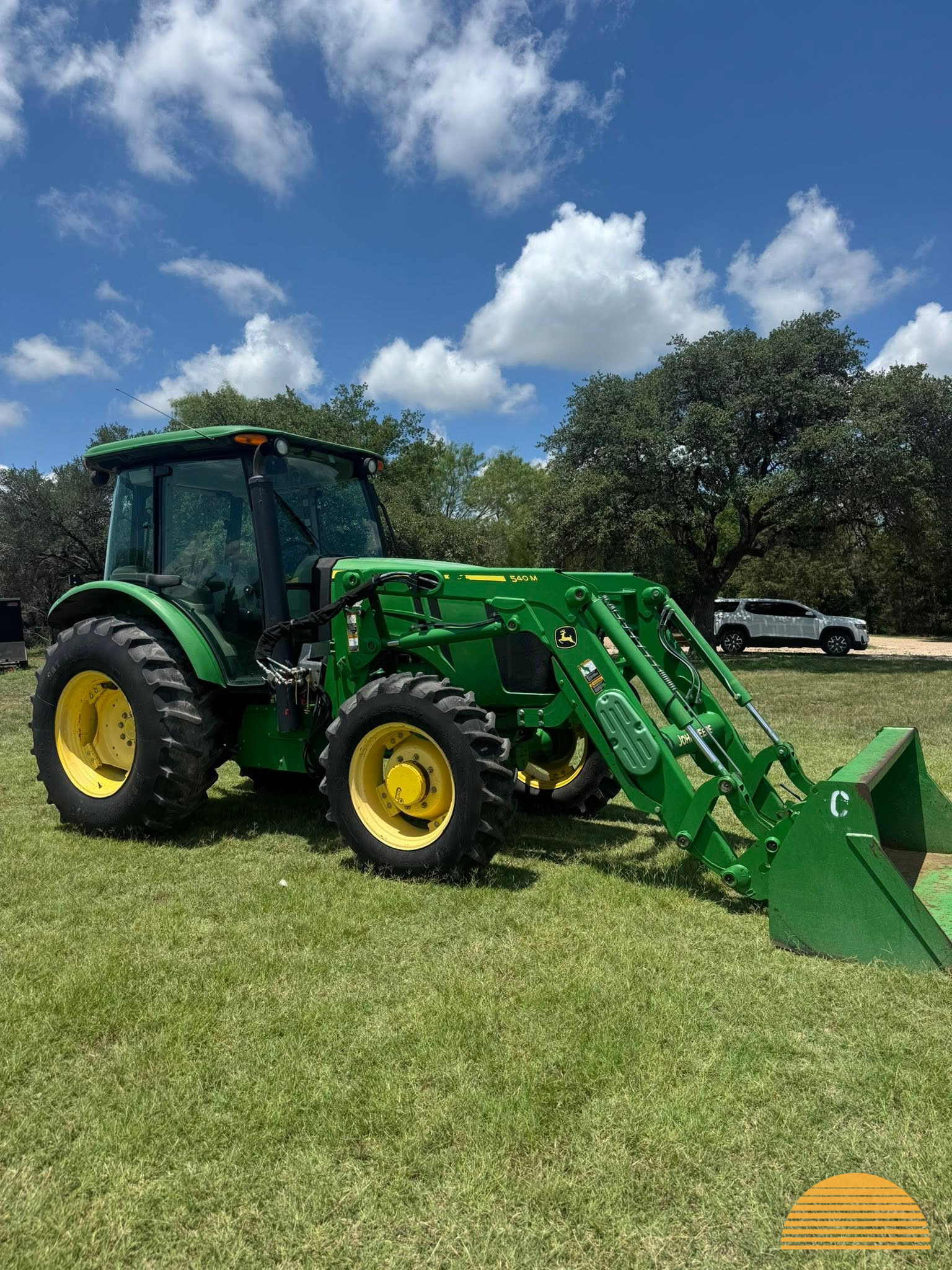 2018 John Deere 5100e
