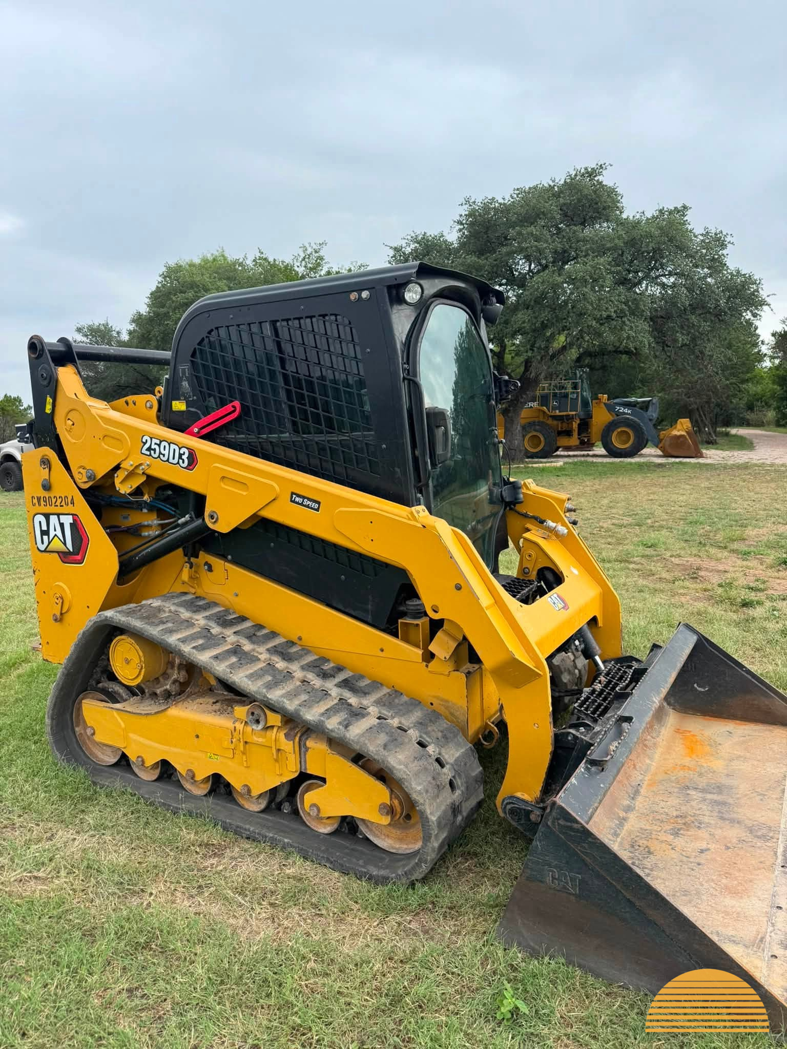 2020 CAT 259D photo 2