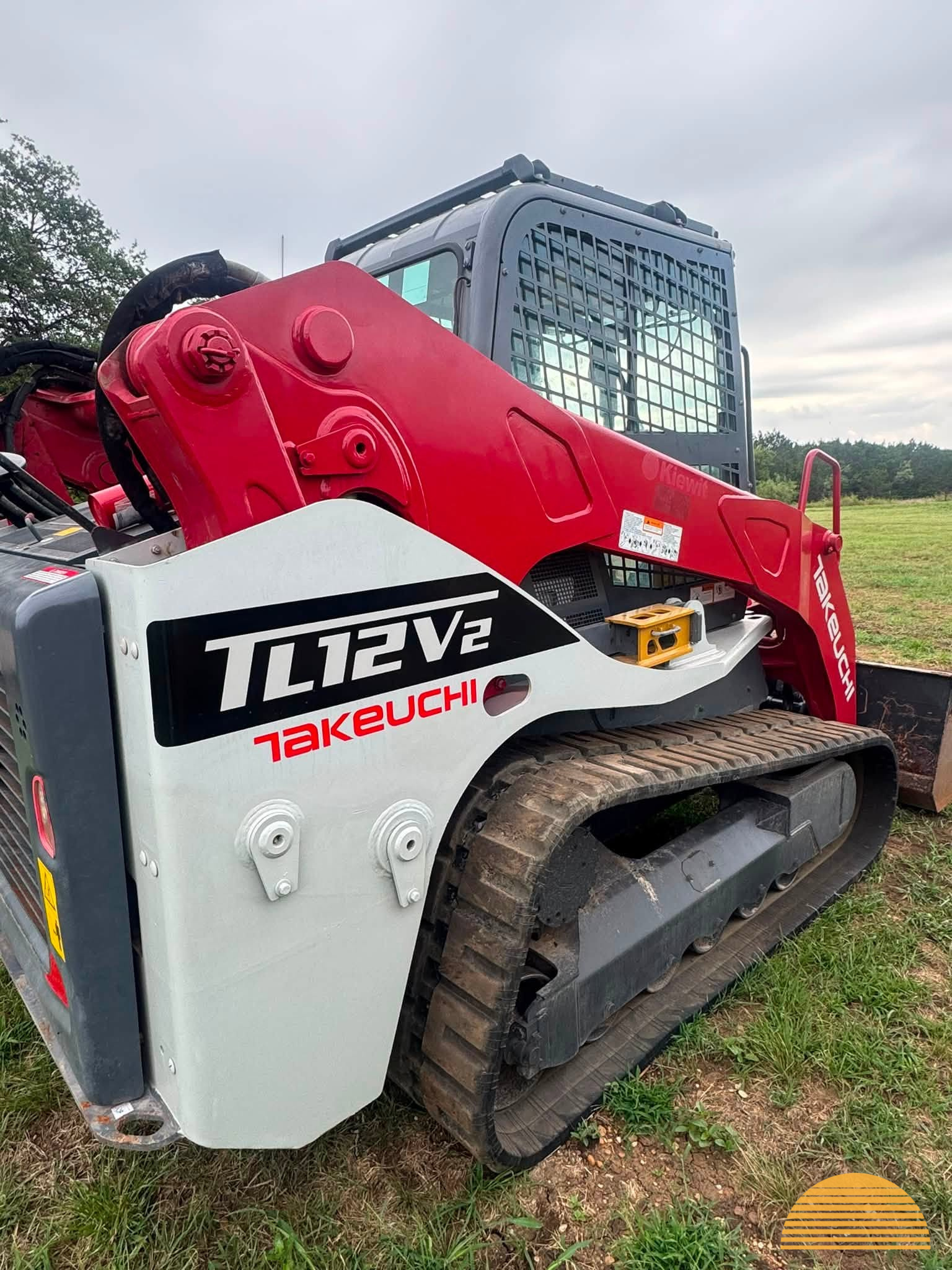 2021 Takeuchi TL12 photo 3