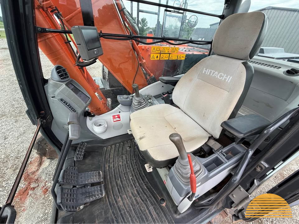 2018 Hitachi ZX120-6 photo 13