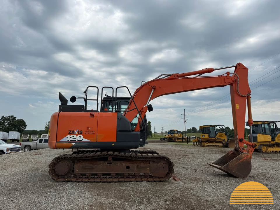 2018 Hitachi ZX120-6 photo 2