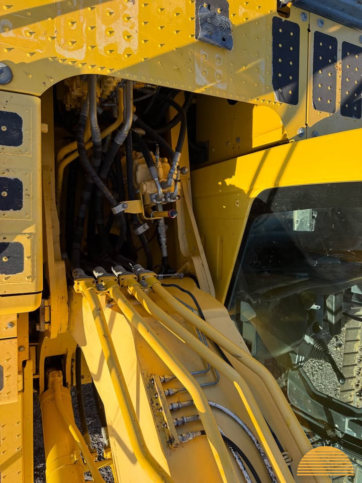 2019 Komatsu PC290LC-11 photo 13