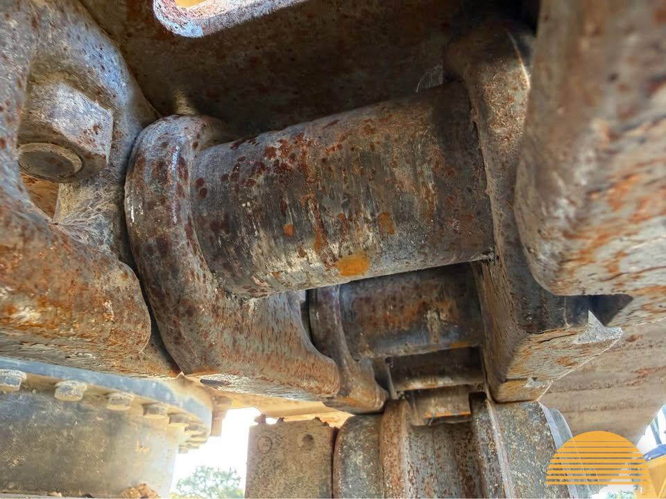 2022 Komatsu PC360LC-11 photo 11