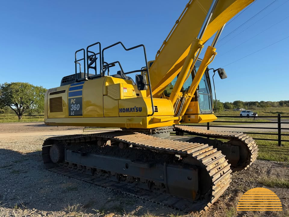 2022 Komatsu PC360LC-11 photo 7