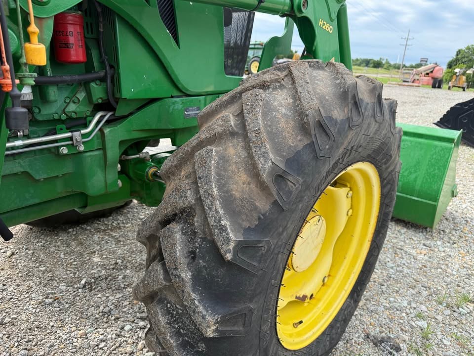 2015 John Deere 6105d 4x4 Tractor photo 12