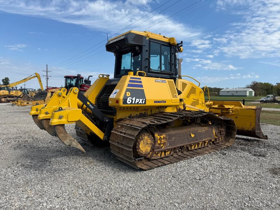2023 Komatsu D61PXi-24 photo 2