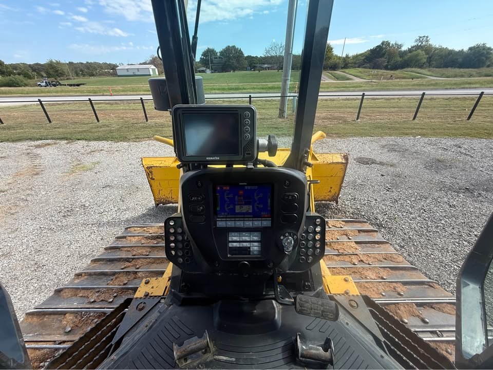 2023 Komatsu D61PXi-24 photo 17