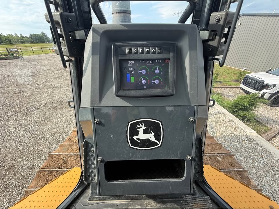 2022 John Deere 700L XLT photo 13