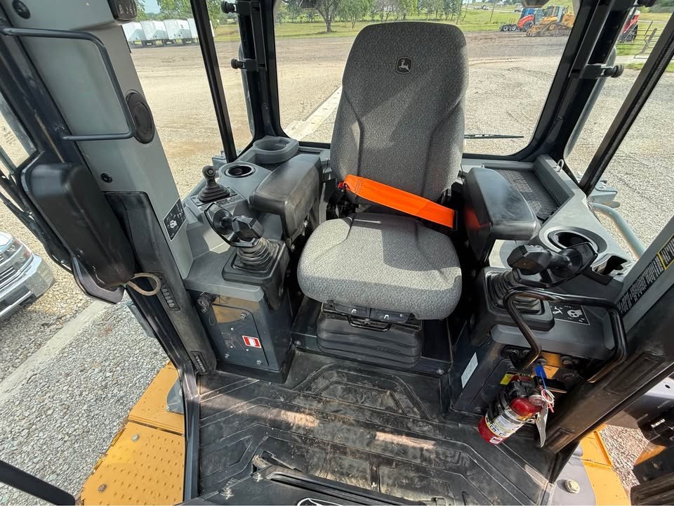 2022 John Deere 700L XLT photo 15