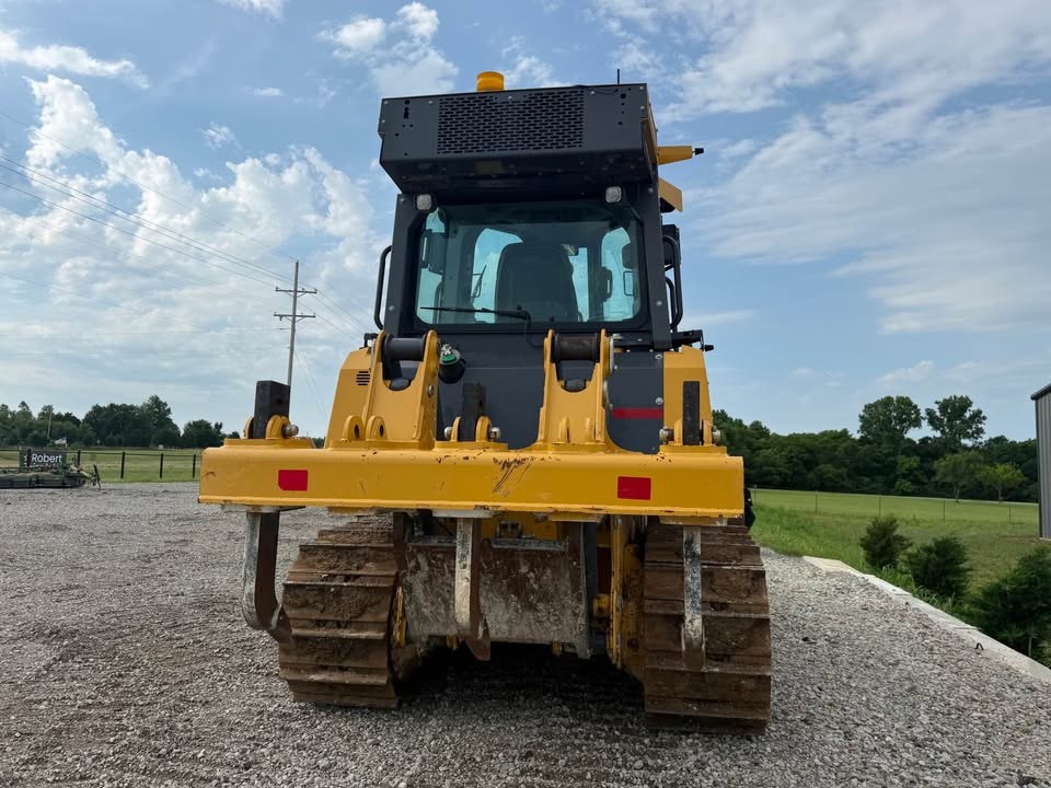 2022 John Deere 700L XLT photo 3