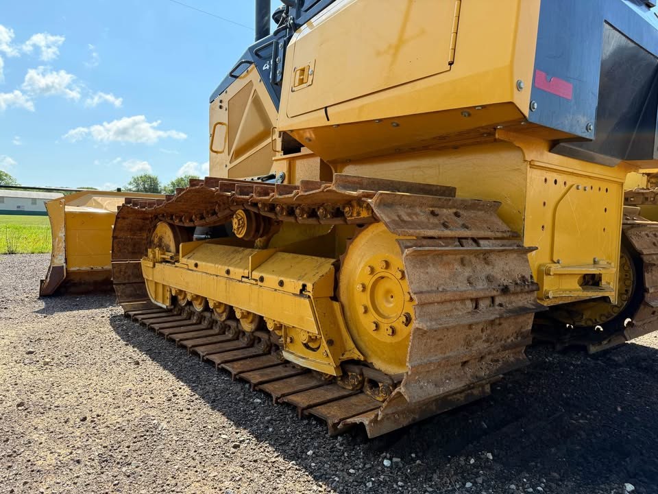 2023 John Deere 450 LGP photo 9