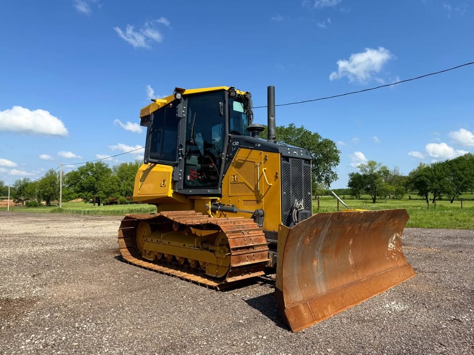 2023 John Deere 450 LGP photo 7
