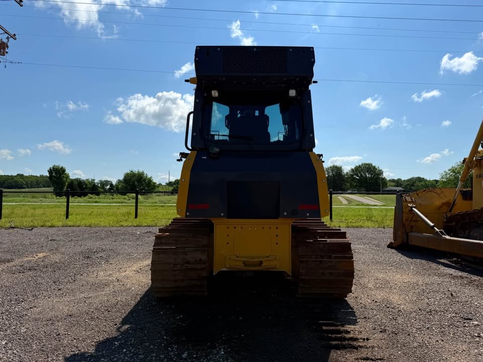 2023 John Deere 450 LGP photo 11