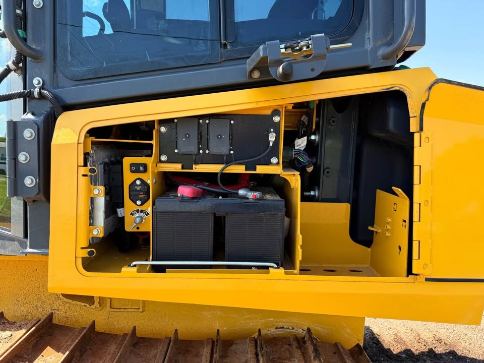 2023 John Deere 450 LGP photo 13