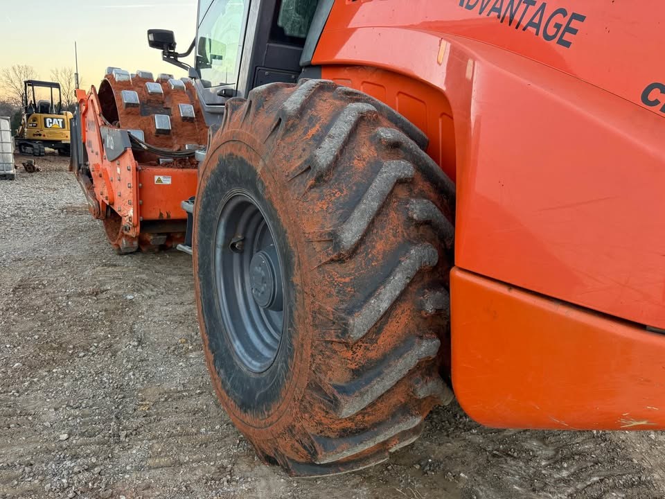 2018 Hamm H12i photo 9