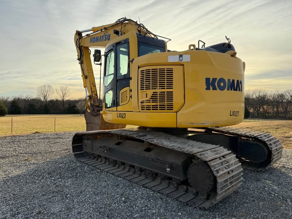 2018 Komatsu PC238US LC-11 photo 3