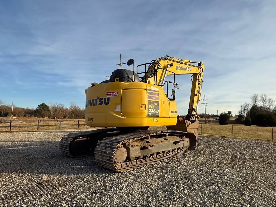 2018 Komatsu PC238US LC-11 photo 8