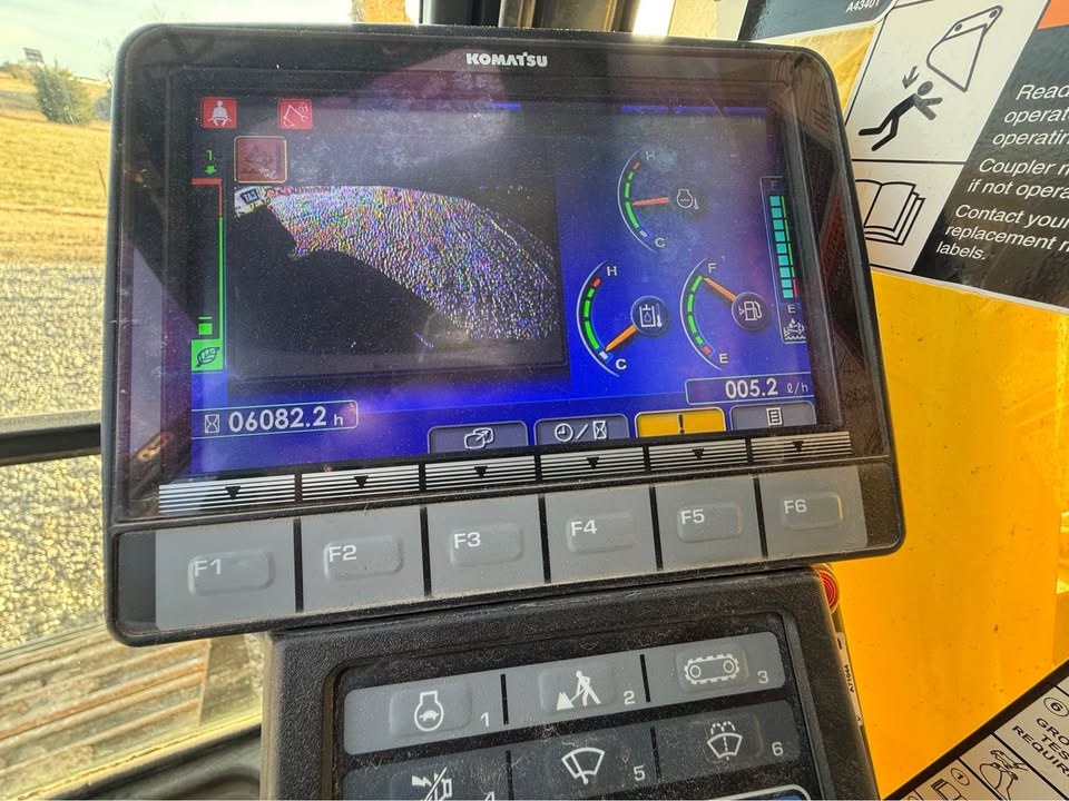 2018 Komatsu PC238US LC-11 photo 13