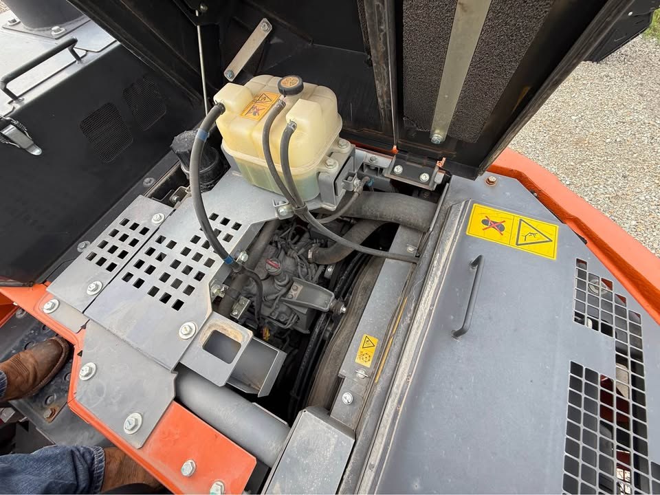 2019 Hitachi ZX135US-6 photo 15