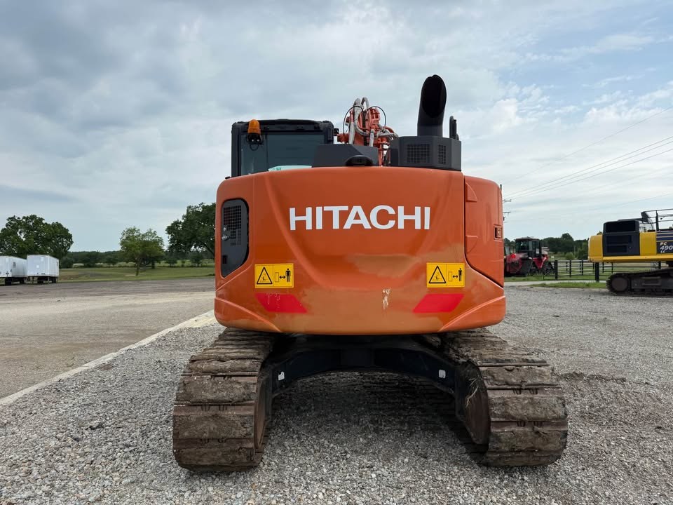 2019 Hitachi ZX135US-6 photo 9