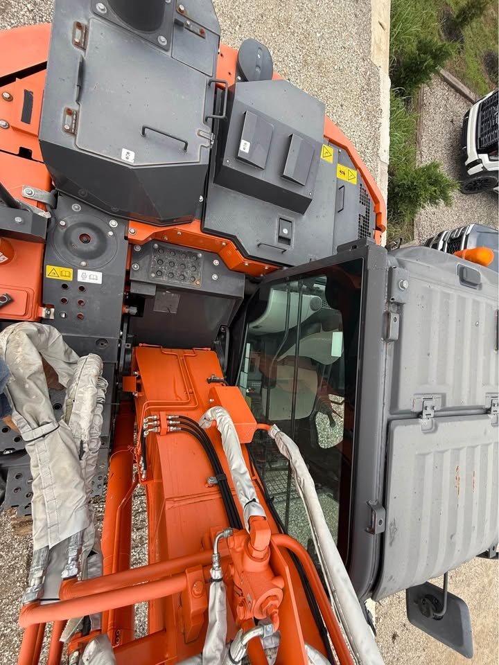 2019 Hitachi ZX135US-6 photo 16